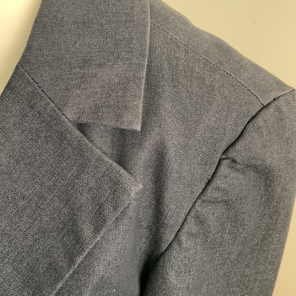 Blazer - Picture 2 of 7